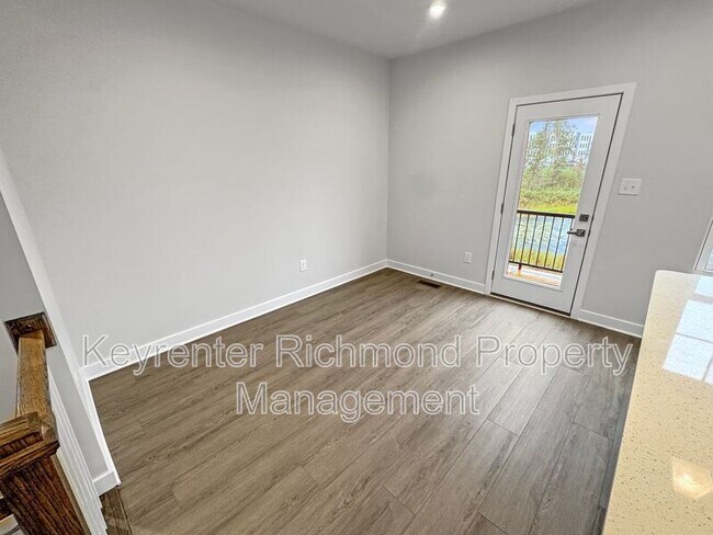 Building Photo - 1025 Arborway Ln