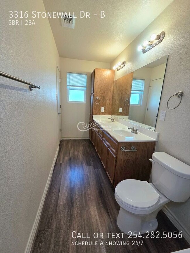 Building Photo - 3316 Stonewall Dr