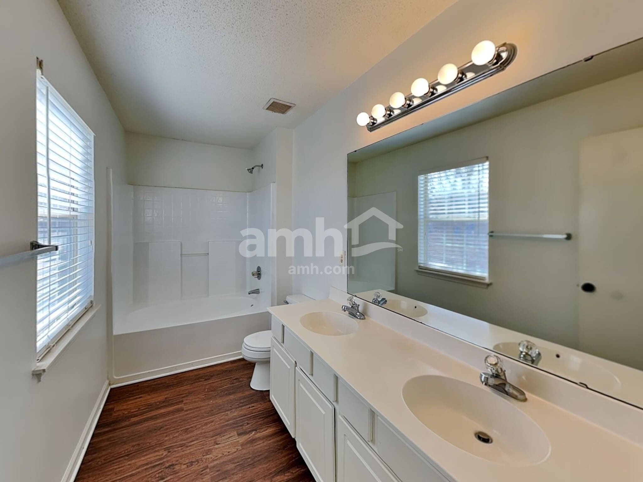 Building Photo - 9032 Little Hampton Pl