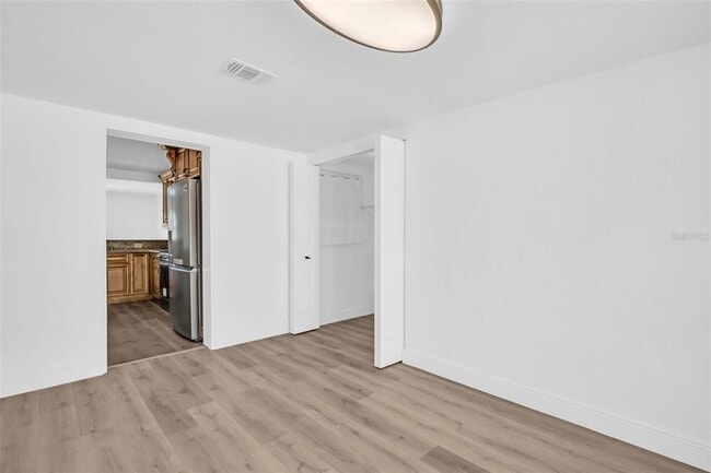 Building Photo - 4767 26th Ave N
