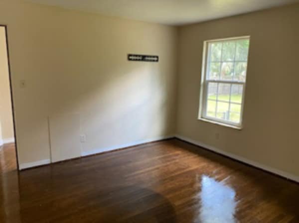 Building Photo - 813 Big Tree Rd