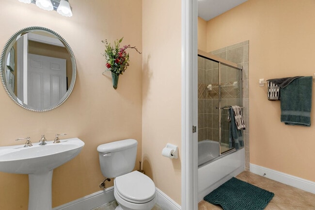 Building Photo - 9007 Cherry Oaks Tr