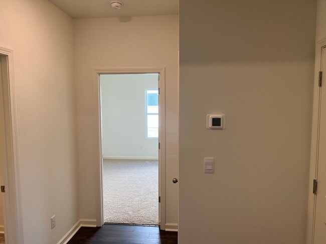 Building Photo - Margaret Location, 1 level 4 BR / 2 BA on Cul-da-sac