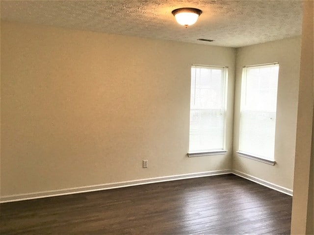 Building Photo - 5954 Courtney Pl