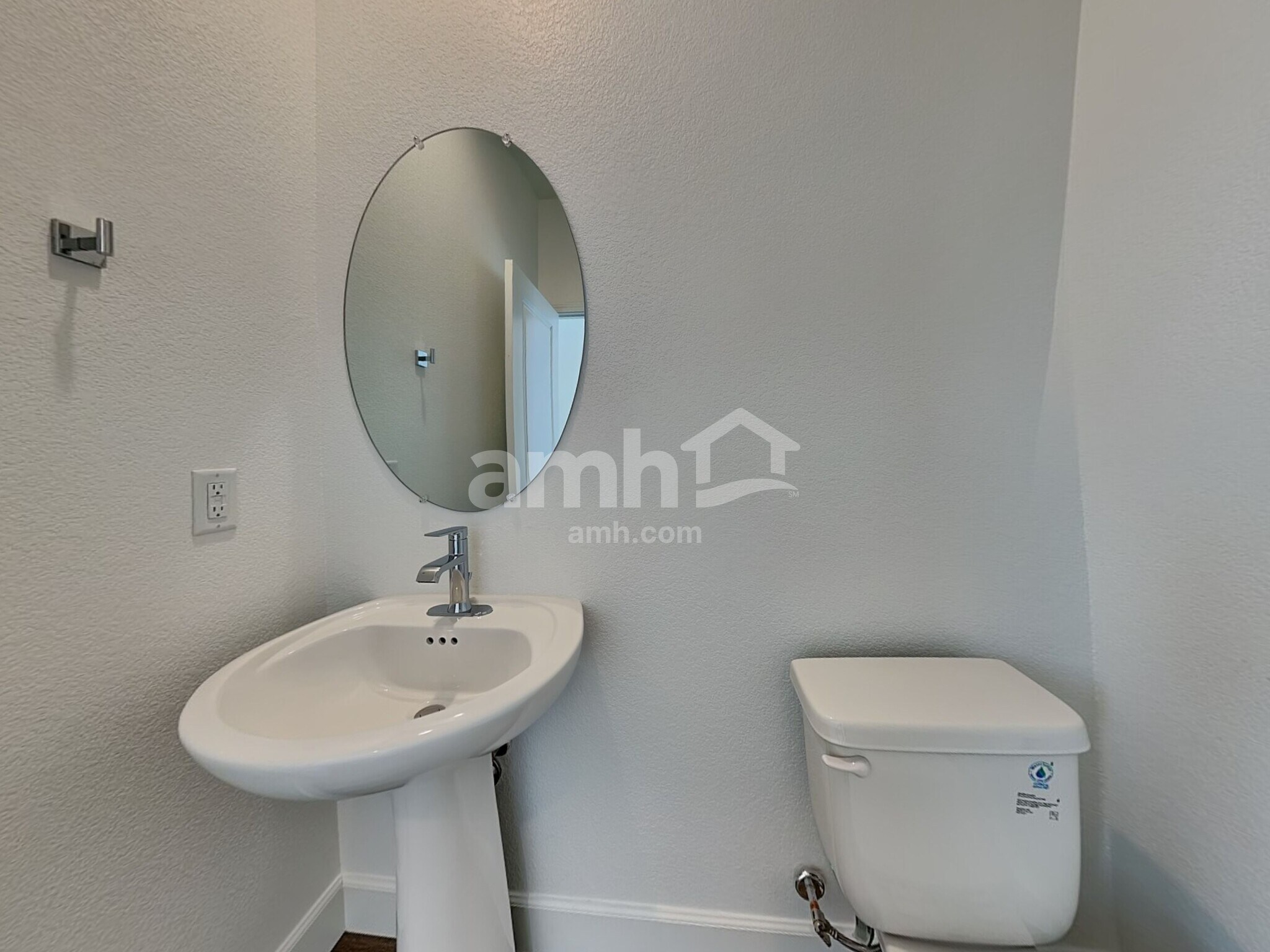 Building Photo - 10573 Lagaspi Dr