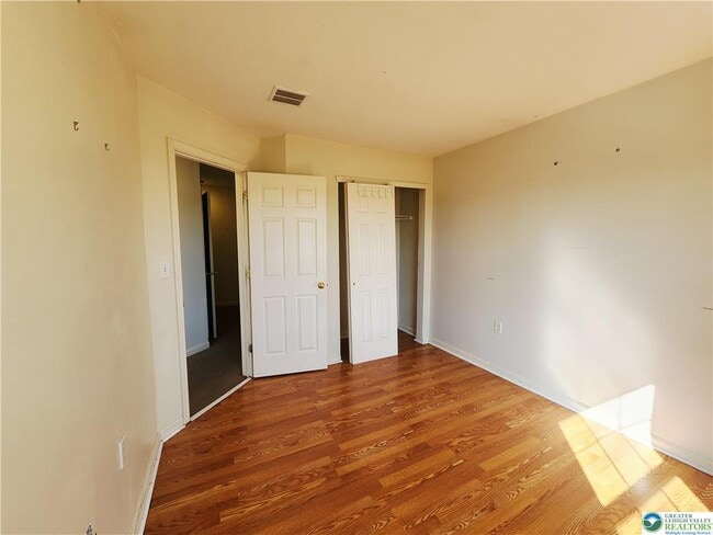 Building Photo - 974 Nittany Ct