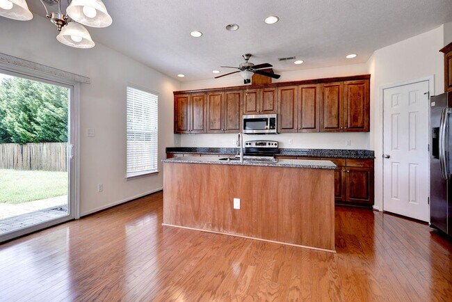 Building Photo - 4688 Yeardley Loop