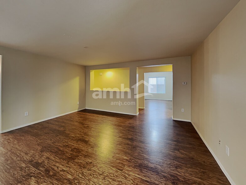 Building Photo - 7023 S Calypso Ct