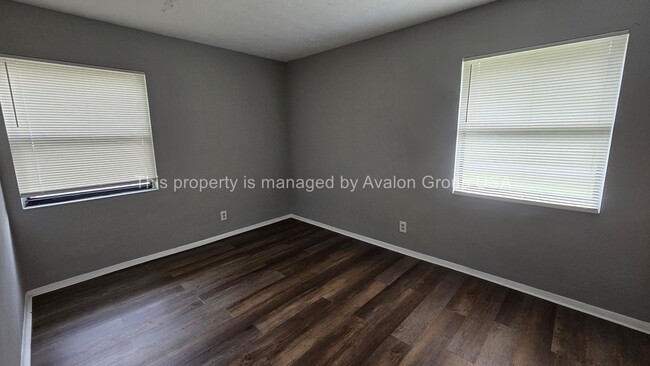 Building Photo - 7384 Irving Scott Dr