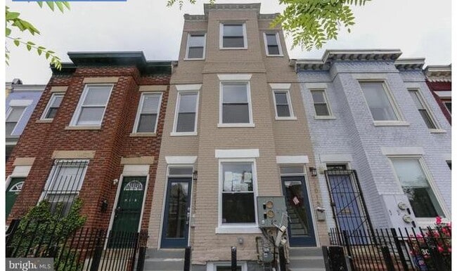 Building Photo - 3015 Sherman Ave NW