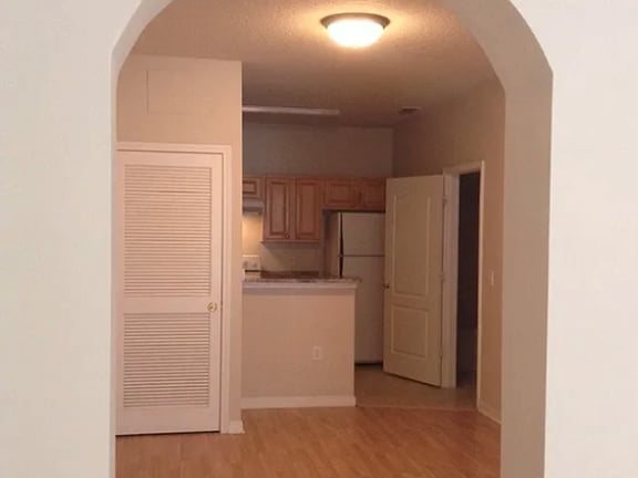 Building Photo - 18021 Villa Creek Dr