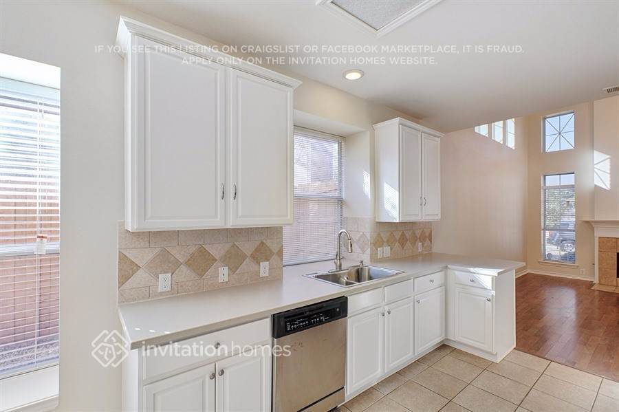 Building Photo - 7434 Saddlehorn Dr