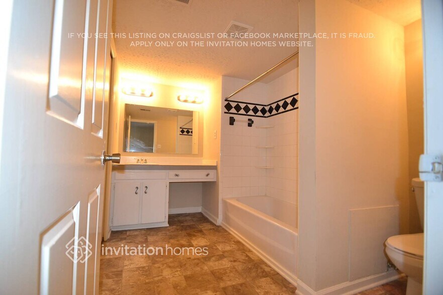 Building Photo - 10823 Leyton Pl