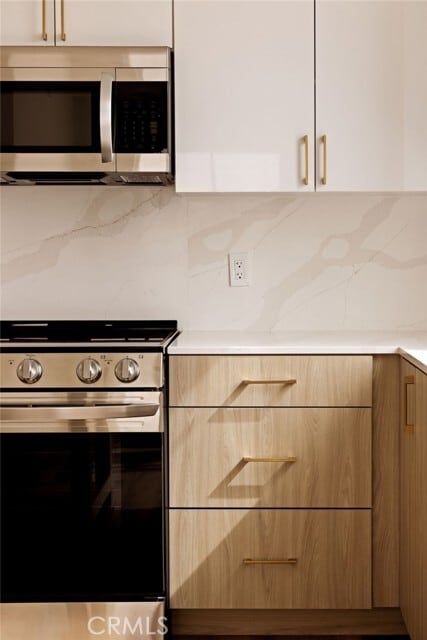 Building Photo - 21010 Erwin St