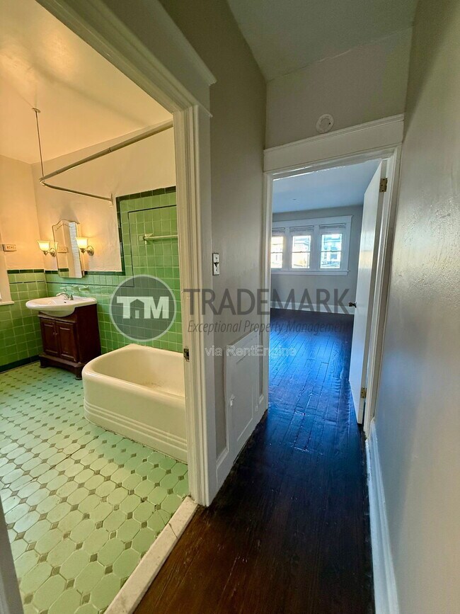 Building Photo - 2246 N 4th St