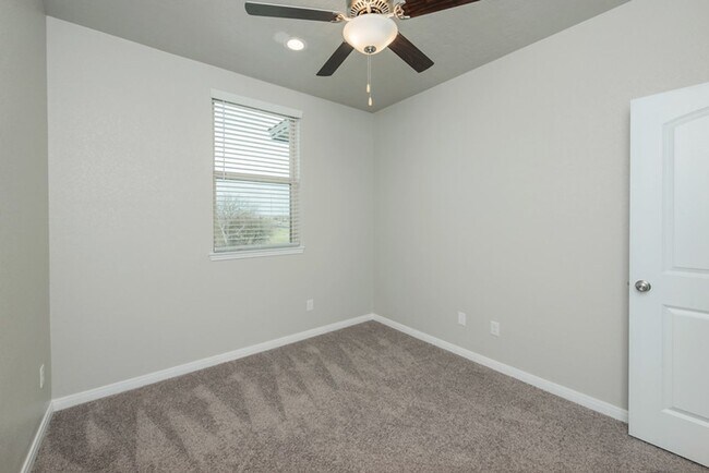 Building Photo - Live, love, and grow in this charming townhome!