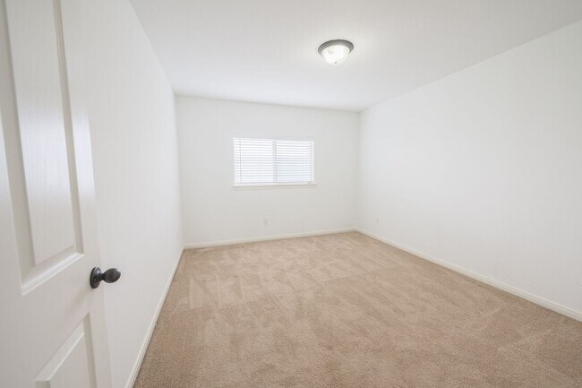 Building Photo - 4017 Firenze Dr