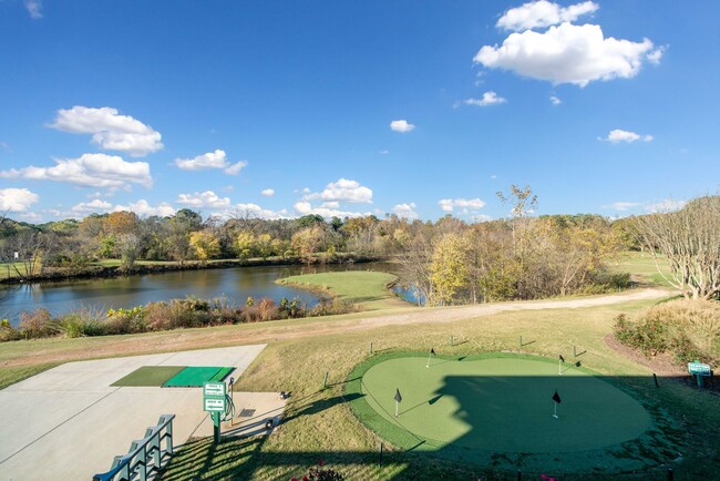 Building Photo - 2 Bed Condo Available In Cross Creek Commu...