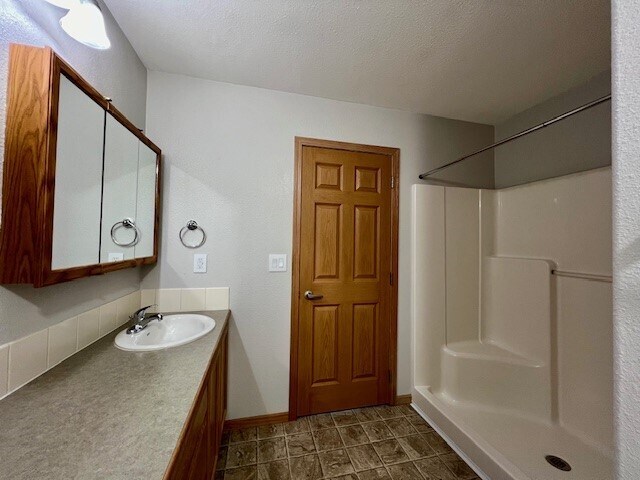 Building Photo - 6814 Riviera Ct