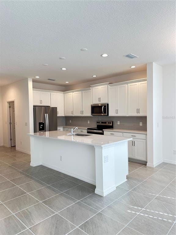 Building Photo - 5850 Ali Grace Dr