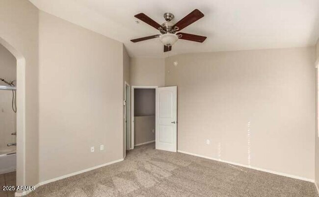 Building Photo - 2401 E Rio Salado Pkwy