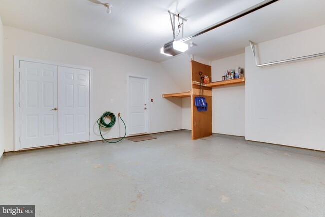 Building Photo - 16069 Pitner St