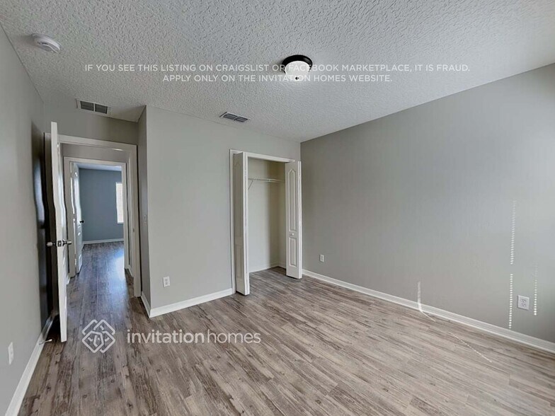 Building Photo - 16338 Deer Chase Loop