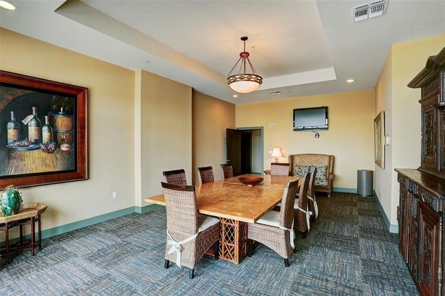 Building Photo - 500 Seawall Blvd