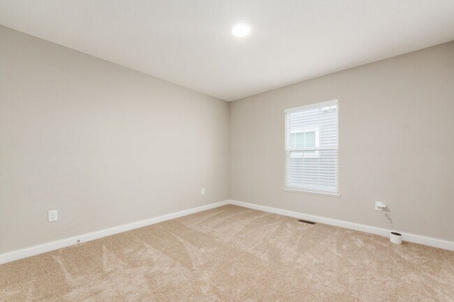 Building Photo - 727 Habitat Wy