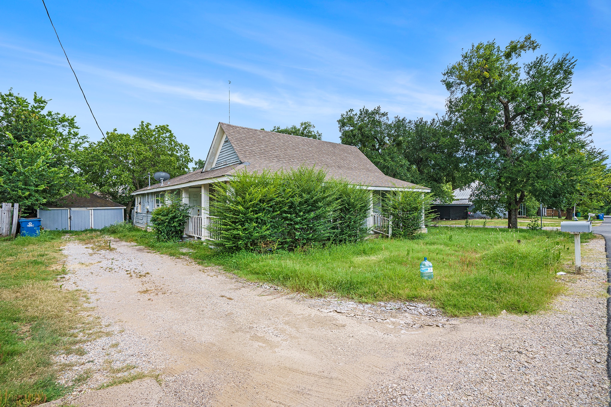 Building Photo - 111 W Atchley Ave