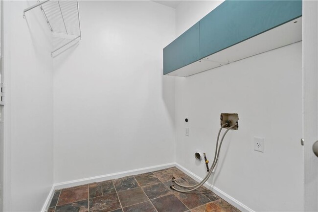 Building Photo - 1515 Loblolly Ln