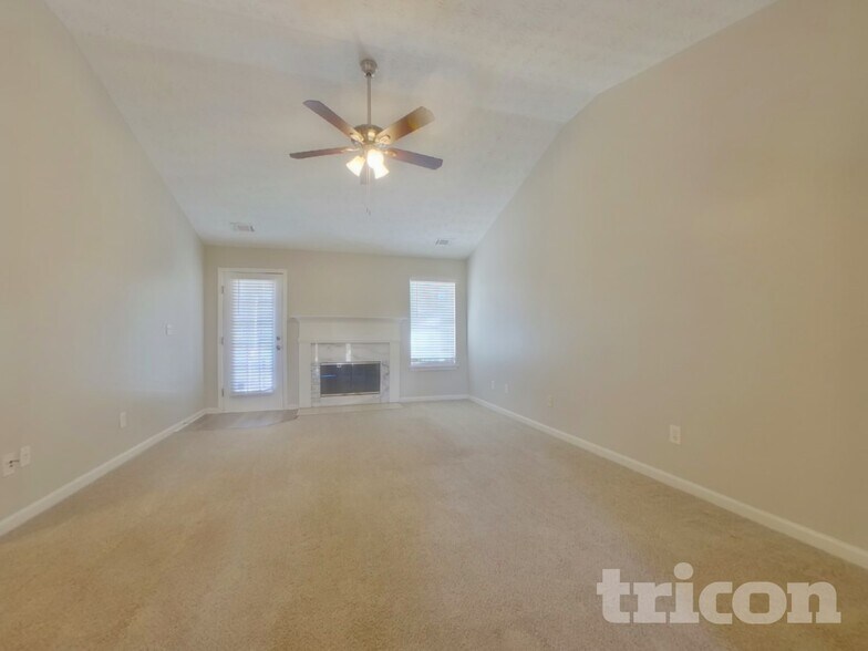 Building Photo - 100 Doves Nest