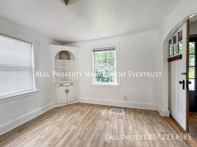 Building Photo - 56 Gammon Ave