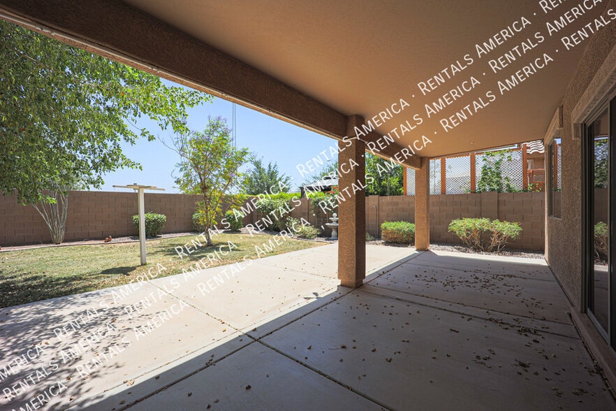 Building Photo - 6061 S Topaz Pl