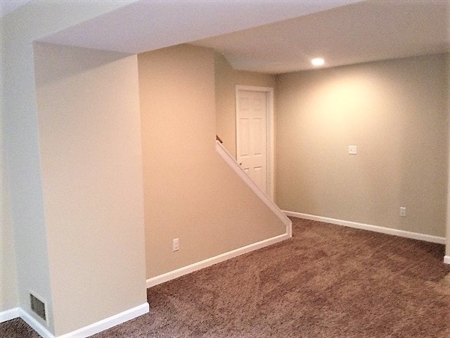 Building Photo - 1068 Valley Wood Dr