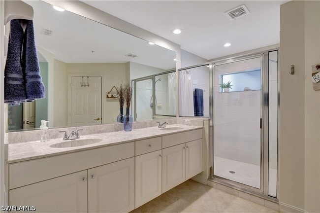 Building Photo - 720 Tarpon Cove Dr