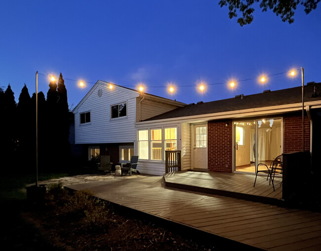Building Photo - 2020 N Kennicott Dr