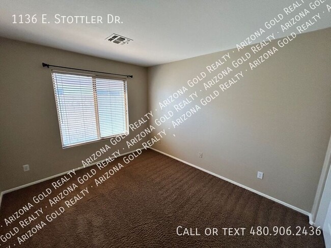 Building Photo - 1136 E Stottler Dr