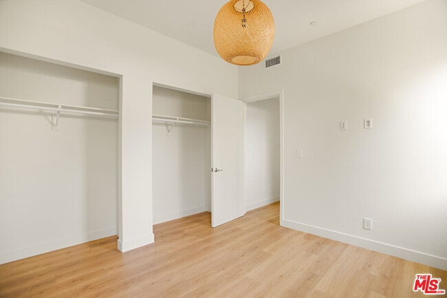 Building Photo - 2671 Benedict St