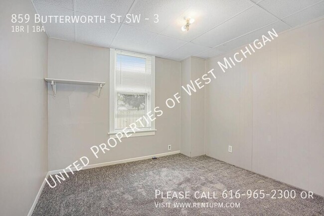 Building Photo - Available Now | 1 Bed 1 Bath Apartment in ...