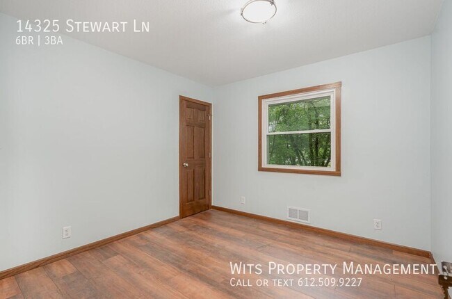Building Photo - 14325 Stewart Ln