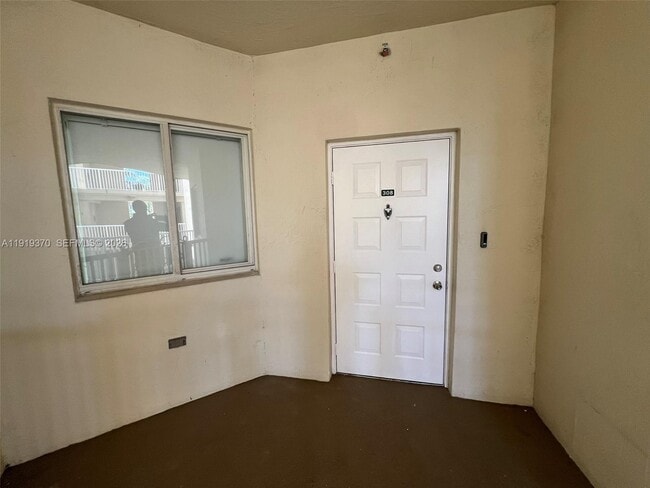 Building Photo - 10720 NW 66th St