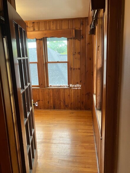 Building Photo - 93 Hillside Rd