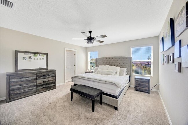 Building Photo - 5532 Summer Sunset Dr