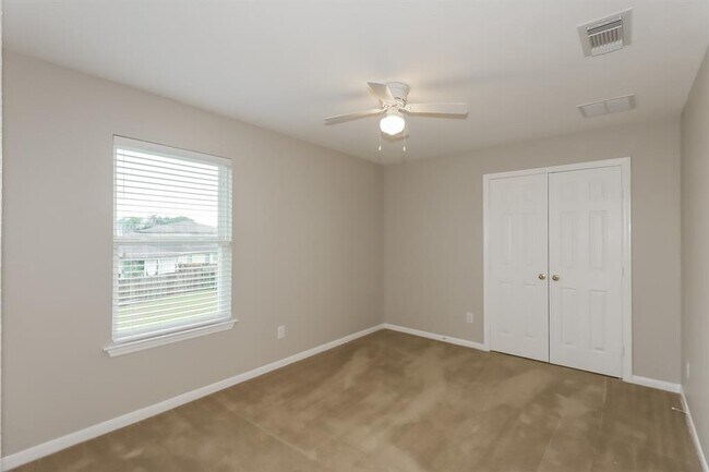 Building Photo - 4750 Chisholm Hollow Ct