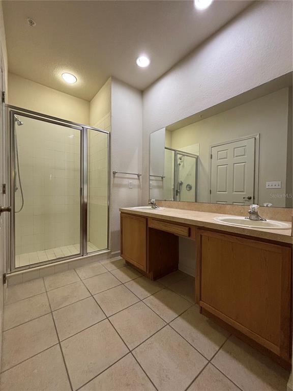 Building Photo - 3001 Laurel Run Ln