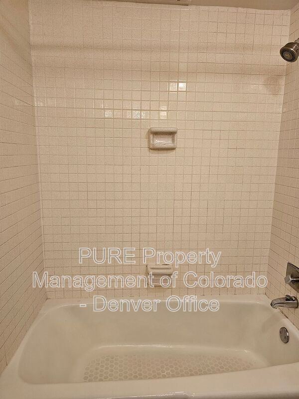 Building Photo - 1020 15th St