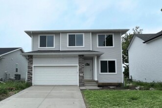 Building Photo - 2225 Waller Ave