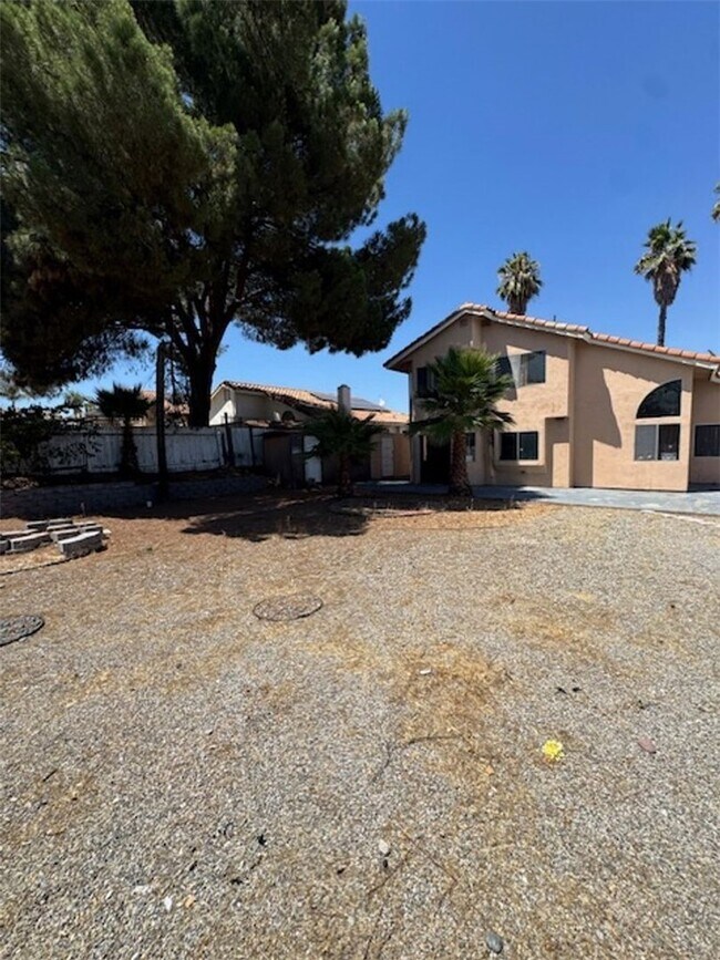 Building Photo - 16502 Mango Way