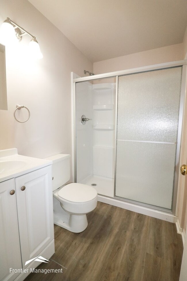 Building Photo - 1500 McCain Ln